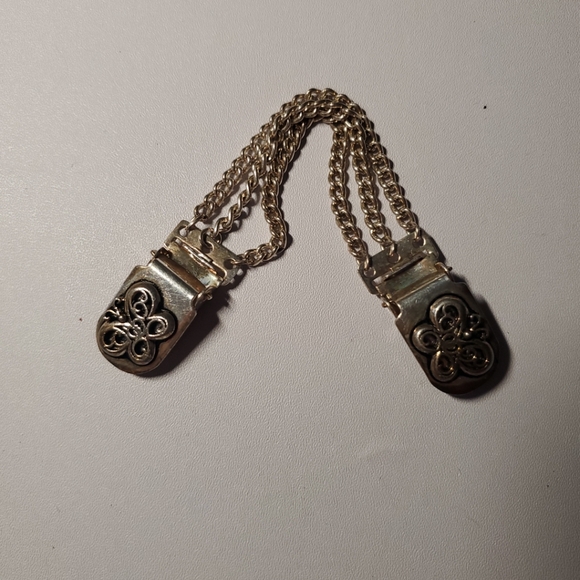 Vintage 70s Sweater Guard 3-Chains Butterflies Collar Jewelry - Picture 3 of 8